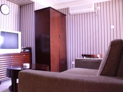 Beijing Jinqiao Apartment Hotel Экстерьер фото